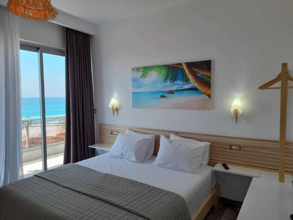 Anxhelos Hotel Himarë Dış mekan fotoğraf