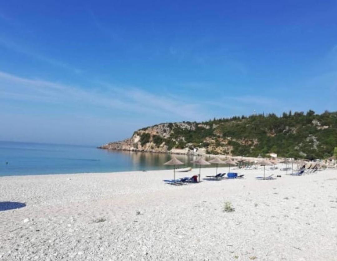 Anxhelos Hotel Himarë Dış mekan fotoğraf
