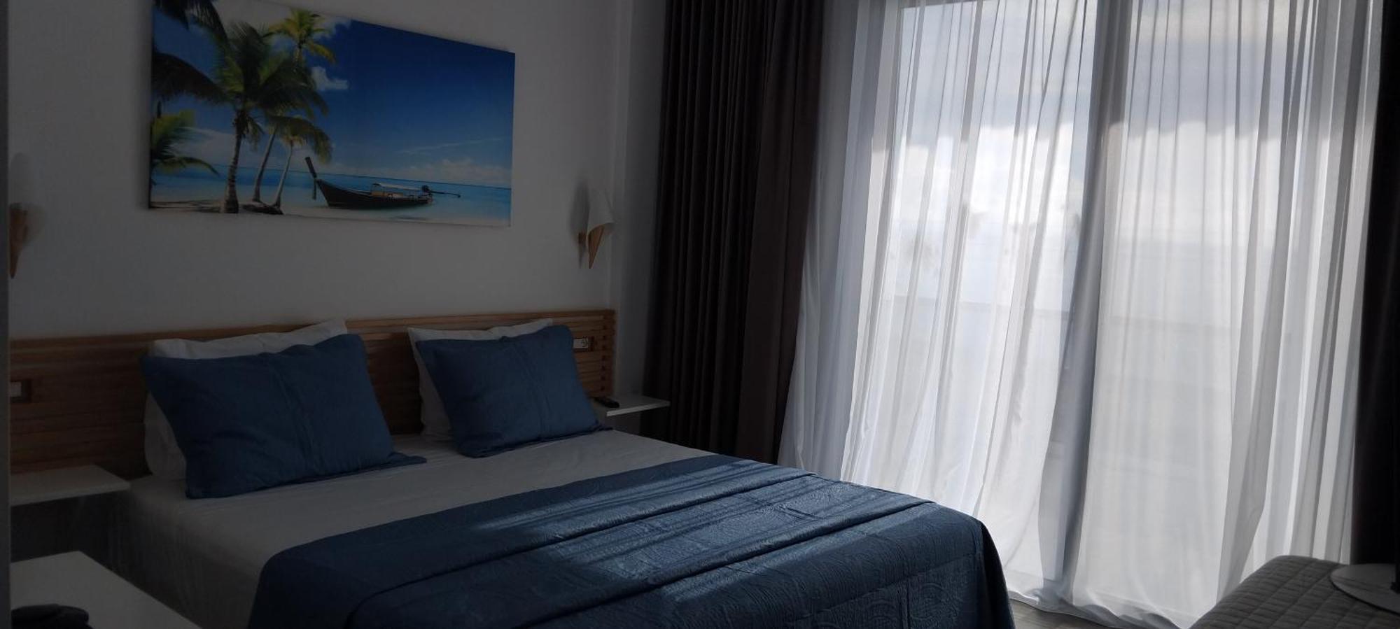 Anxhelos Hotel Himarë Dış mekan fotoğraf