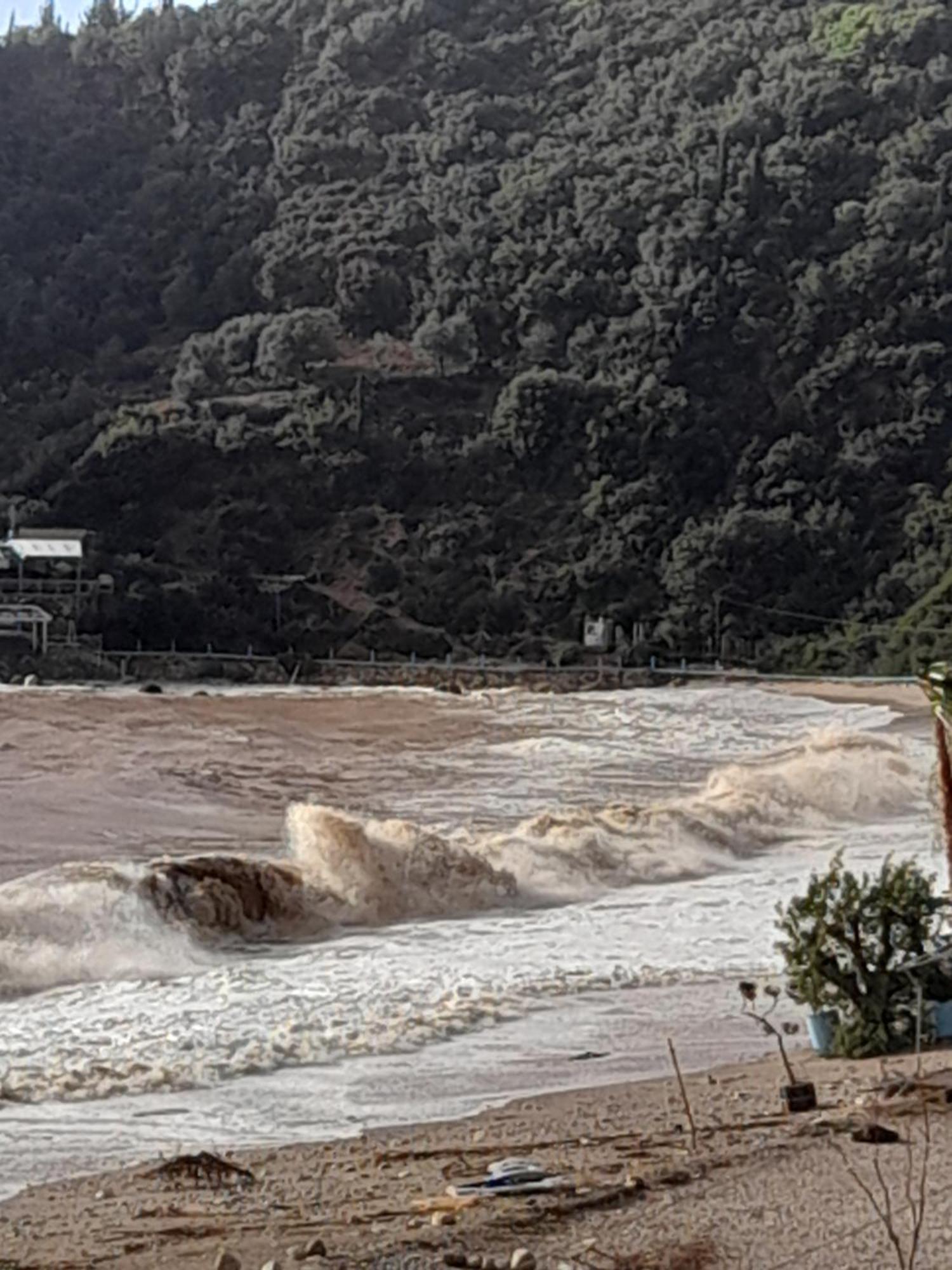 Anxhelos Hotel Himarë Dış mekan fotoğraf